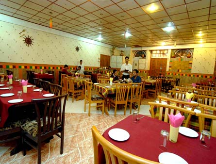 R Maidens Hotel Kasauli Restaurant
